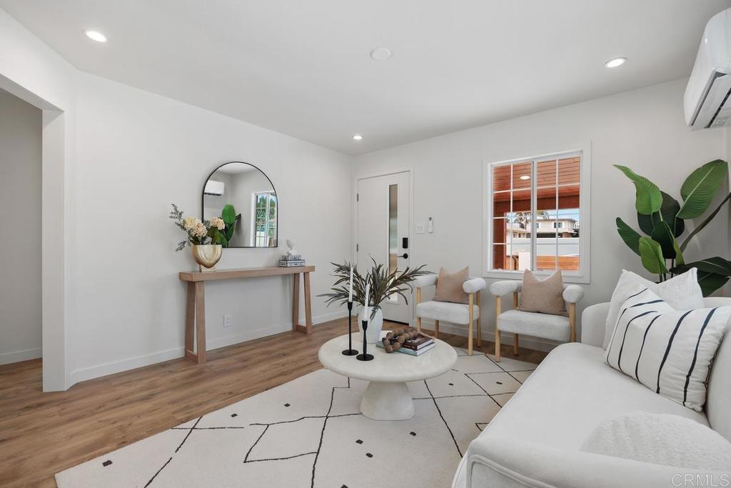 1421 Puls Street Property Photo 5