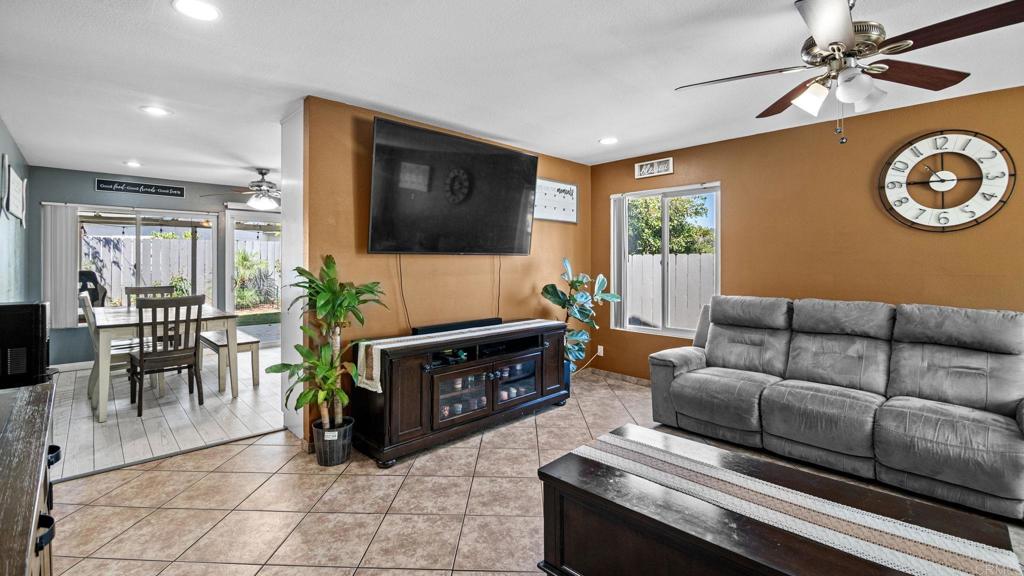 1161 N Rose St Property Photo 8