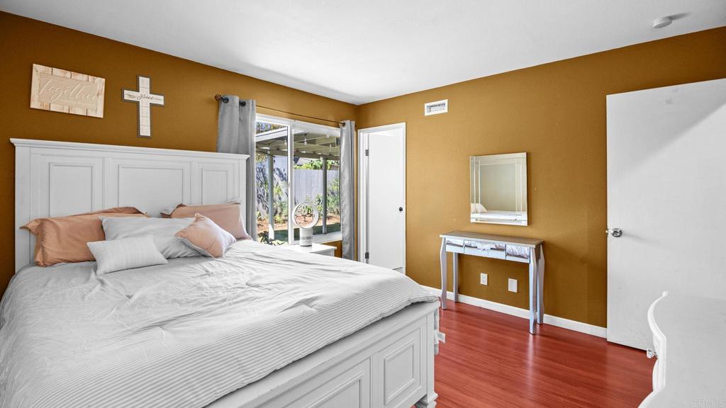 1161 N Rose St Property Photo 15