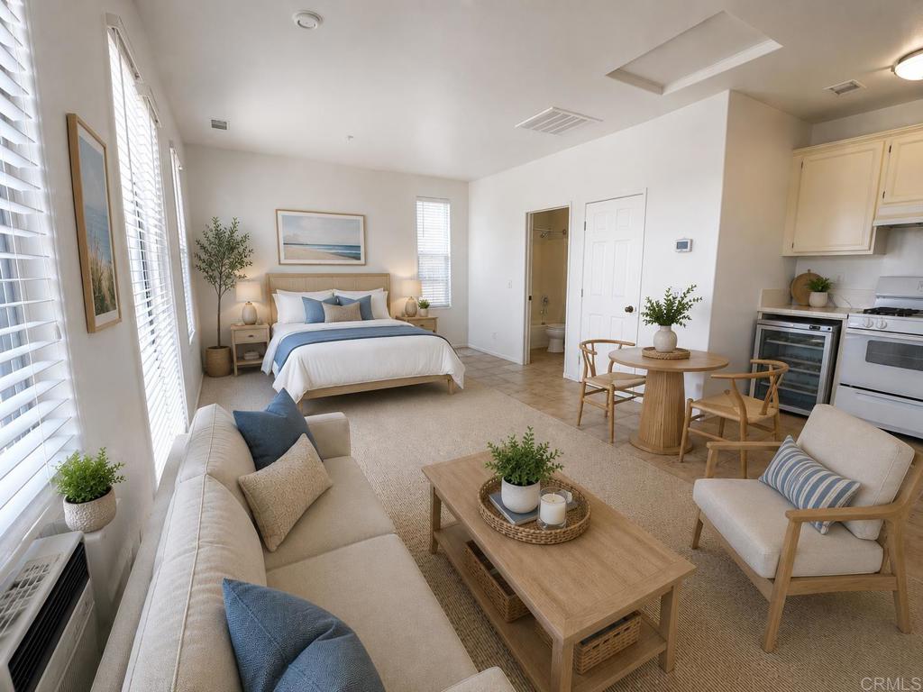 653 Beach Street Property Photo 1