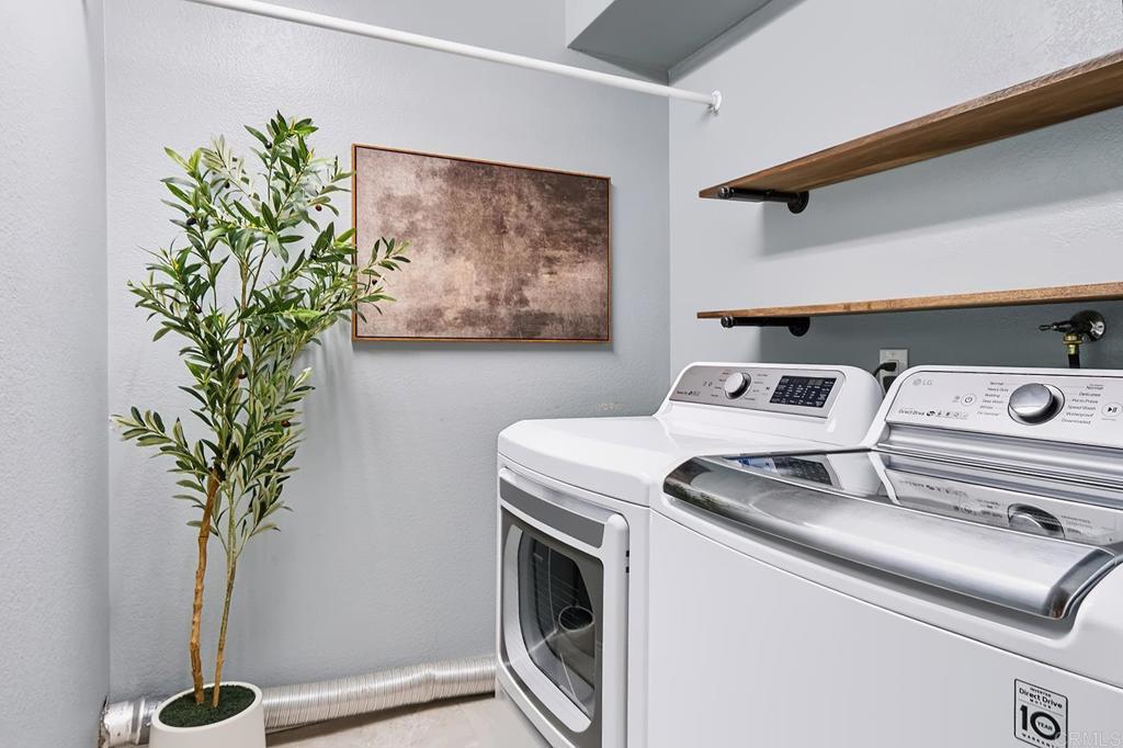 2027 Bruceala Court Property Photo 32