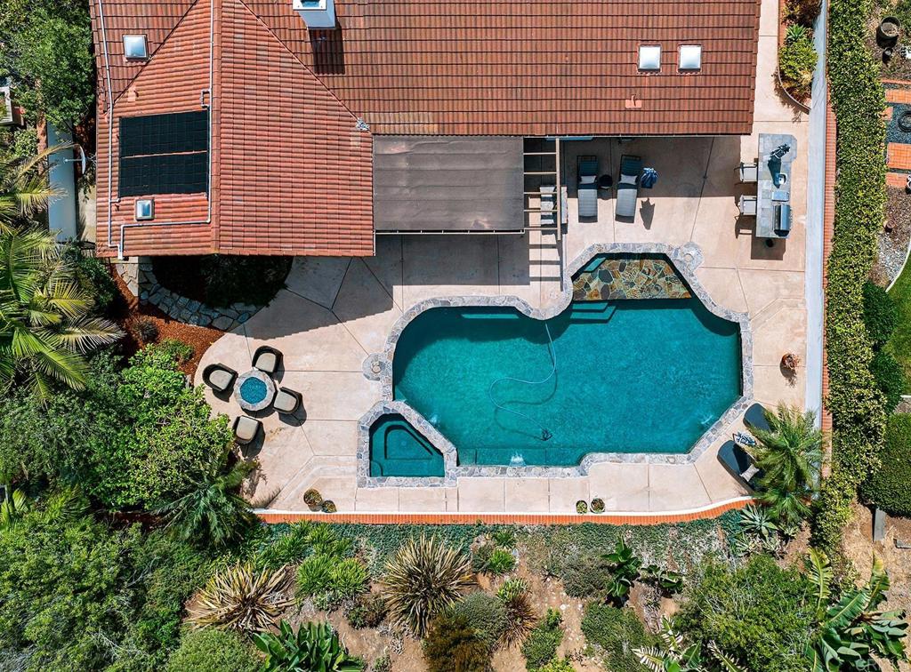 2027 Bruceala Court Property Photo 42