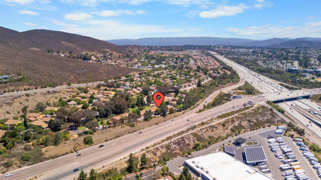 10466 Caminito Sulmona Property Photo 32