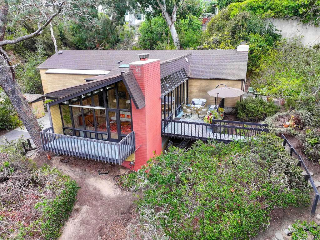 343 Serpentine Drive Property Photo 47