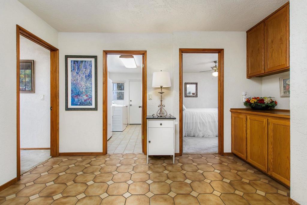671 Philton Property Photo 27