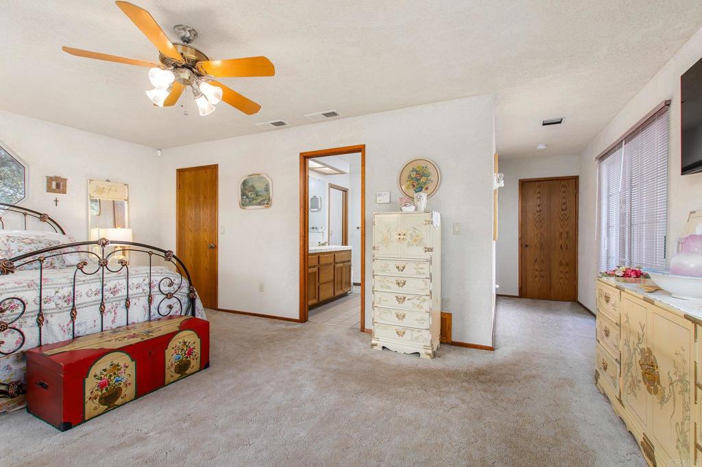 671 Philton Property Photo 34