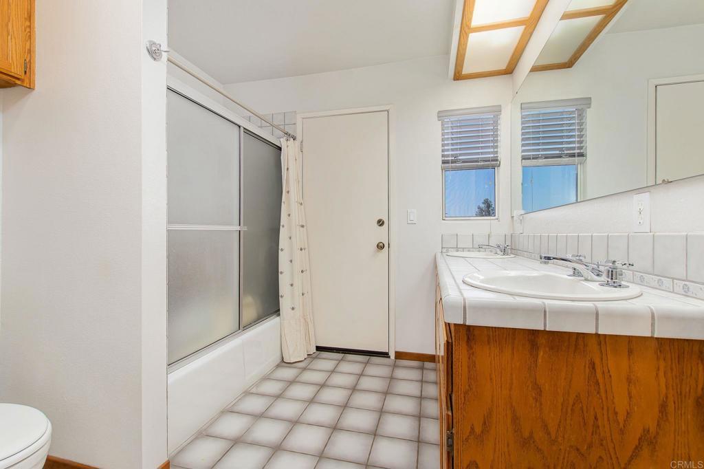 671 Philton Property Photo 36