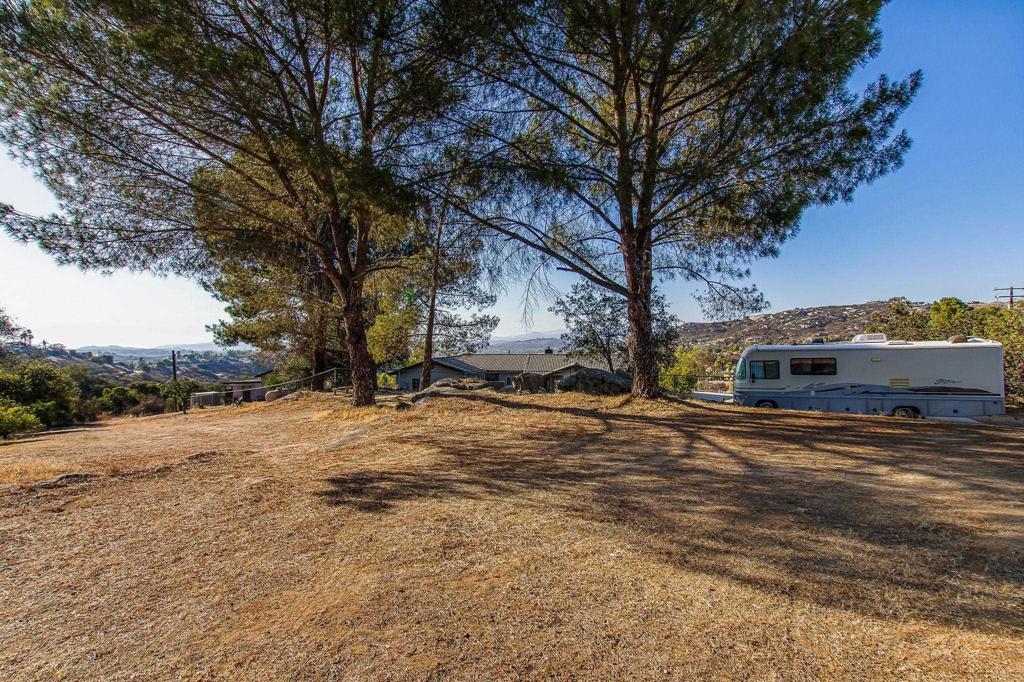 671 Philton Property Photo 46