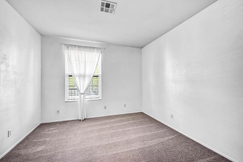 10915 Sabre Hill 364 Property Photo 15