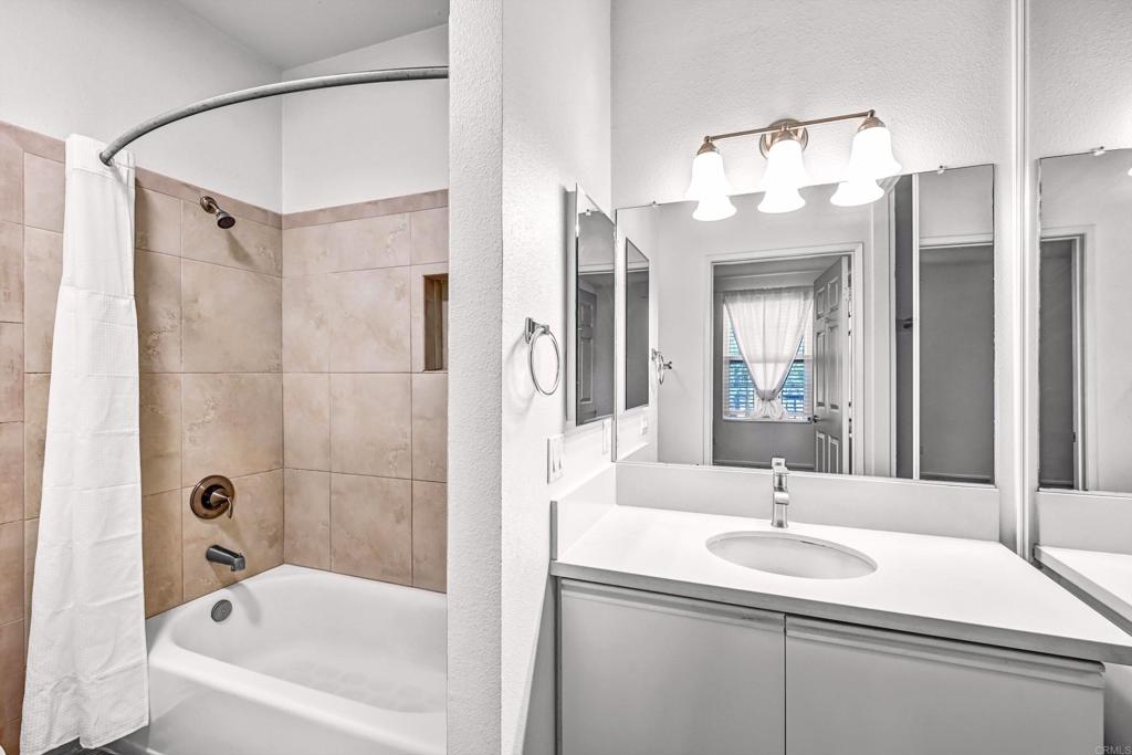 10915 Sabre Hill 364 Property Photo 17