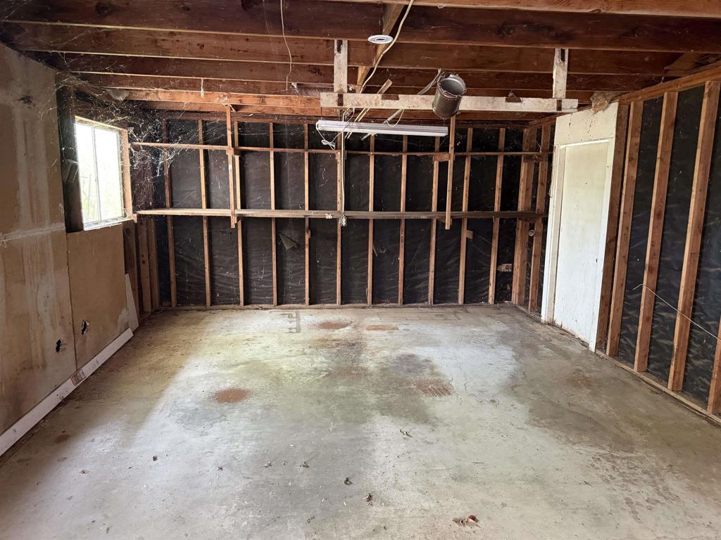 534 Ocean View Avenue Property Photo 9