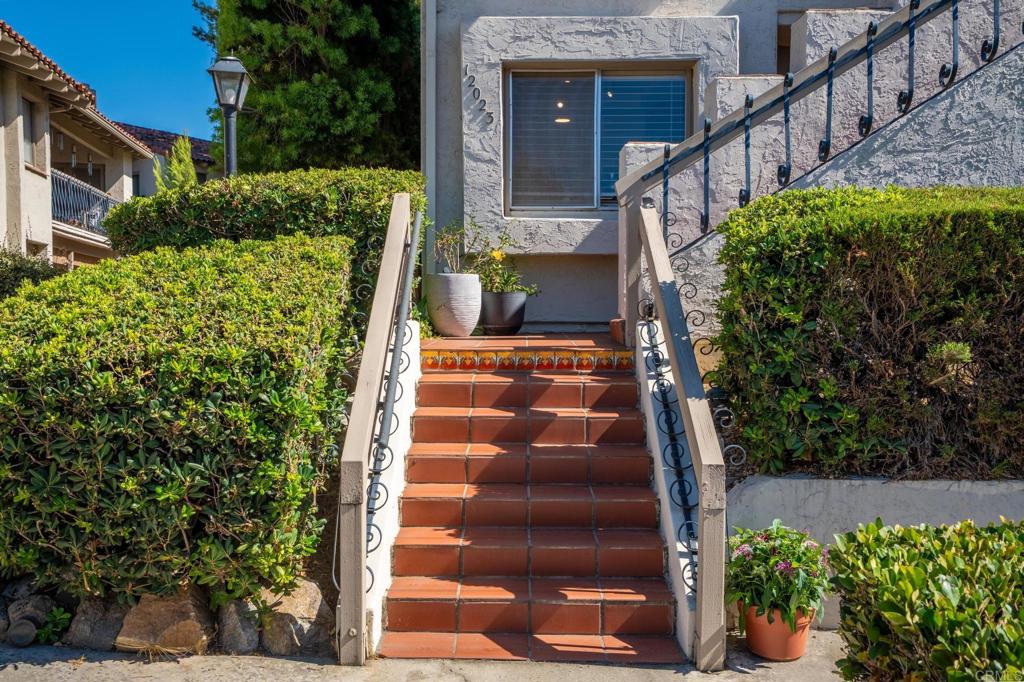 12023 Caminito Campana Property Photo 2