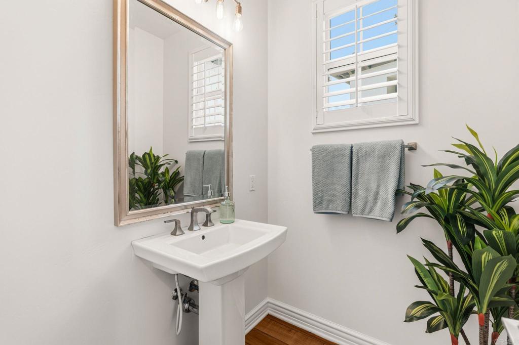 1904 Sheridan Road Property Photo 21