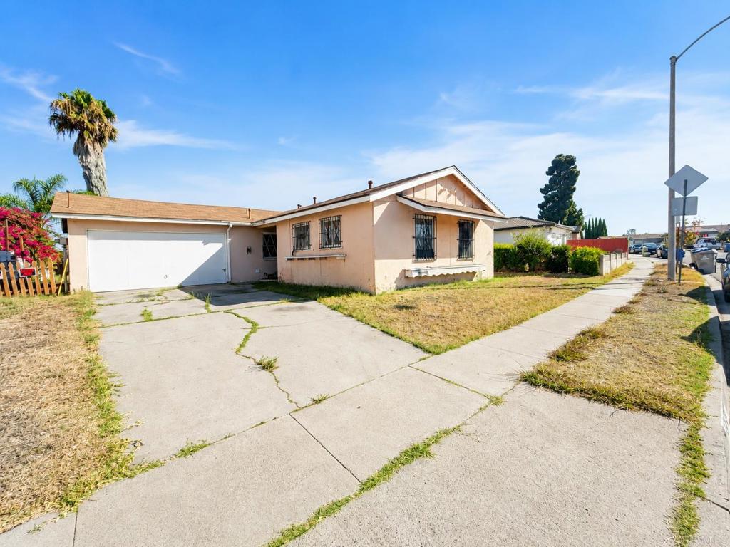 182 Coolwater Drive Property Photo 1
