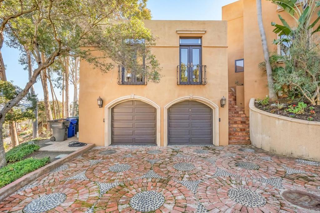 136 Hummingbird Property Photo 3