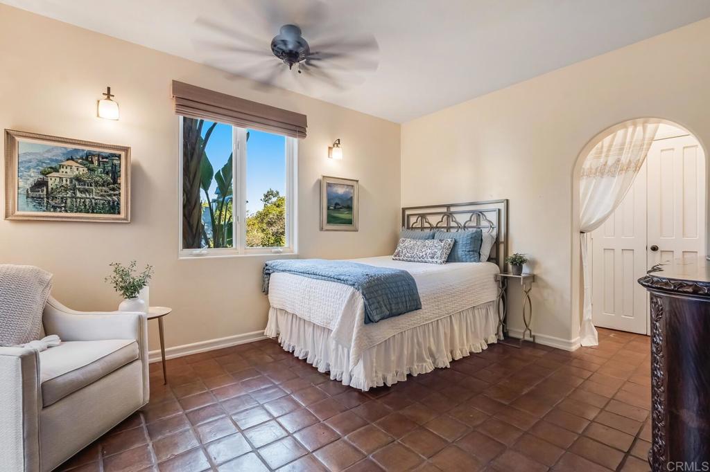136 Hummingbird Property Photo 38
