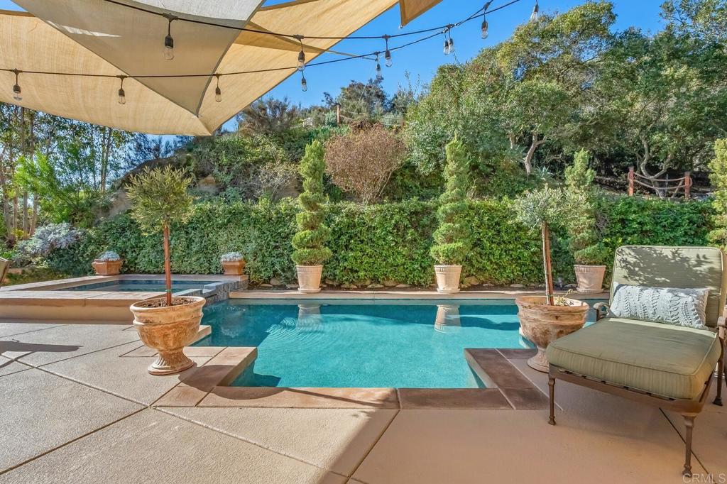 136 Hummingbird Property Photo 44
