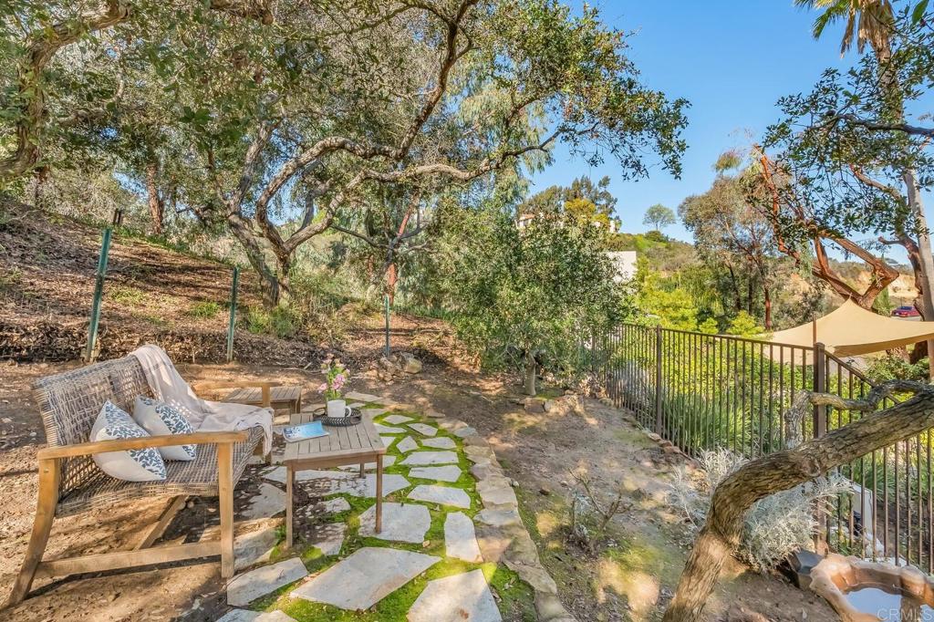 136 Hummingbird Property Photo 52