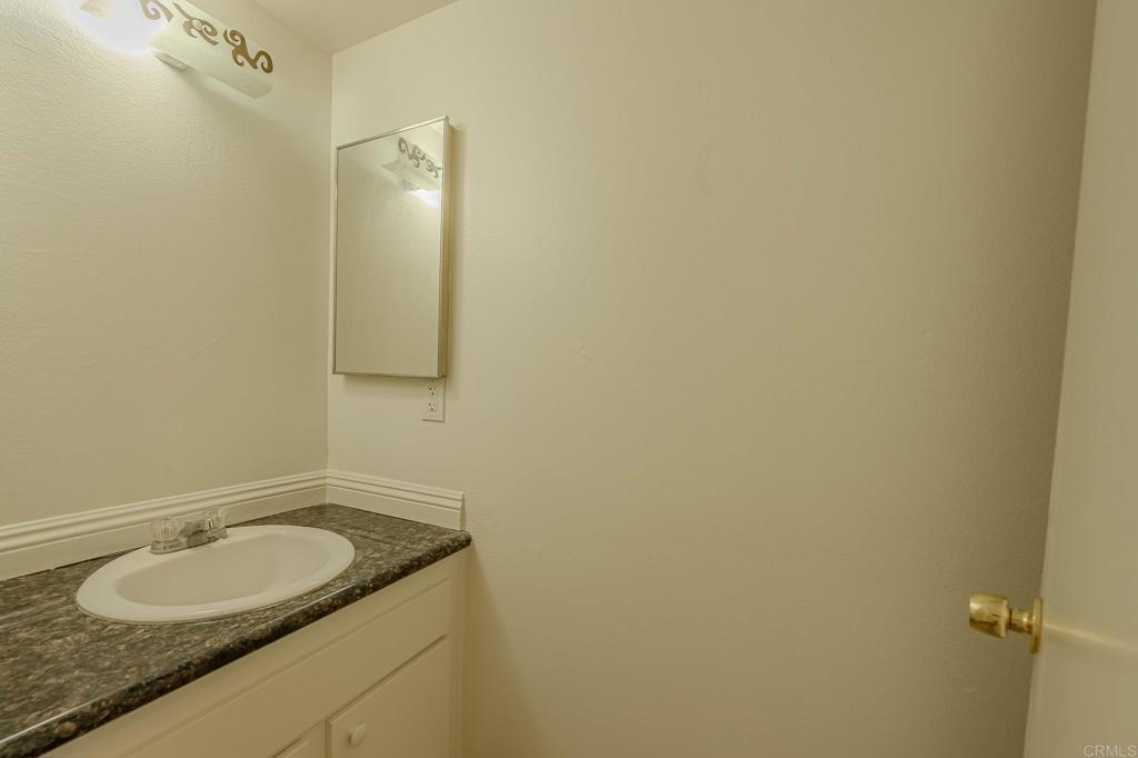 239 Eveningside Property Photo 12