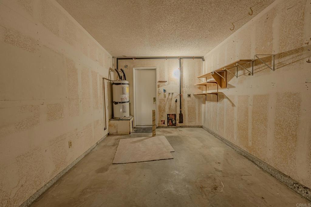 239 Eveningside Property Photo 19