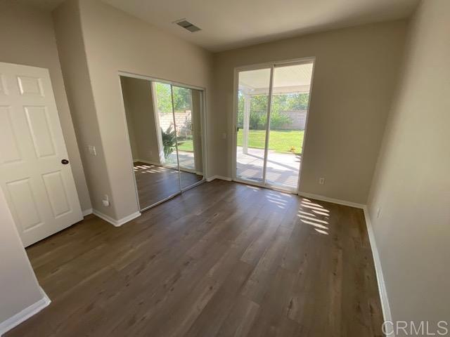 2332 Douglaston Property Photo 22
