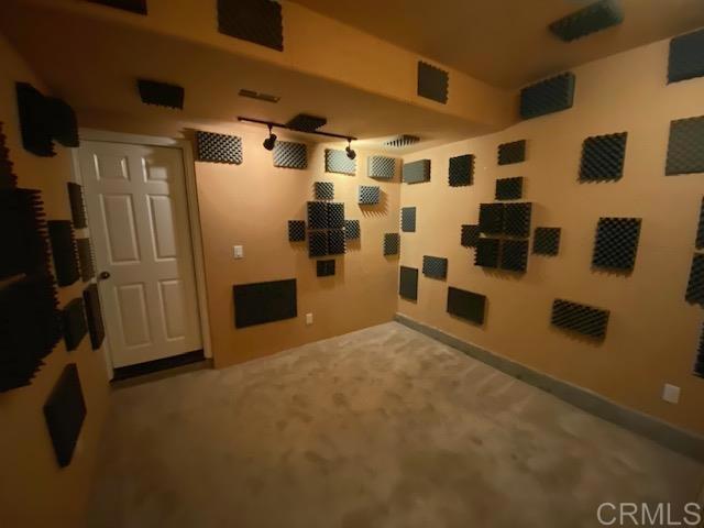 2332 Douglaston Property Photo 25