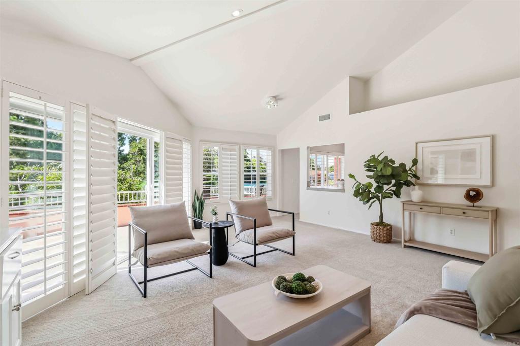 1260 Via Portofino Property Photo 11