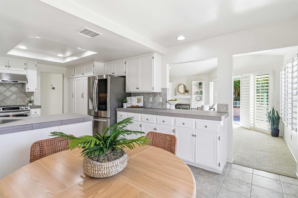 1260 Via Portofino Property Photo 19