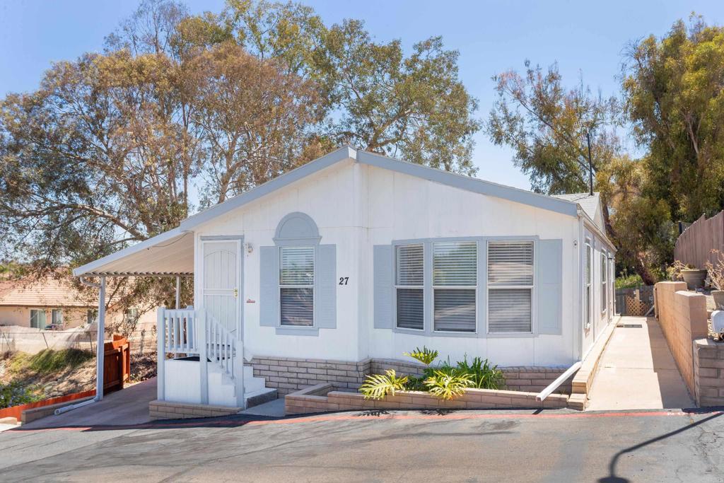 1333 Olive Avenue SPC 27 Property Photo 1