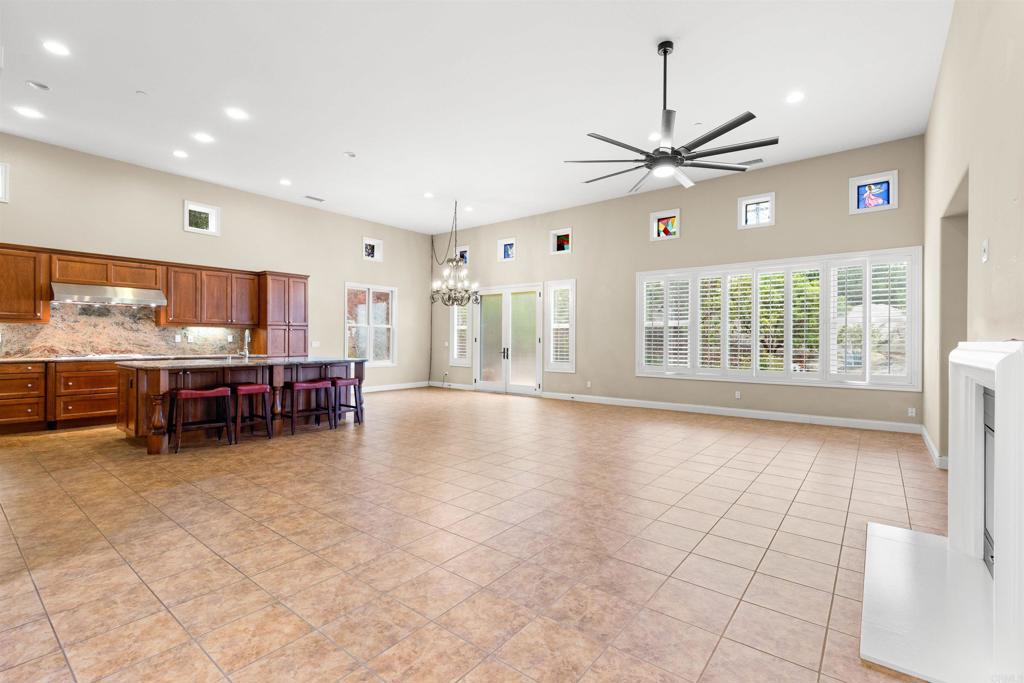 29472 Welk Highland Dr. Property Photo 6
