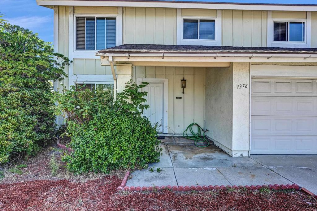 9378 Twin Mountain Circle Property Photo 2