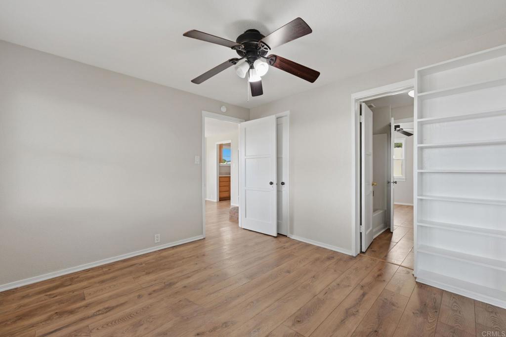641 N Main Avenue Property Photo 14