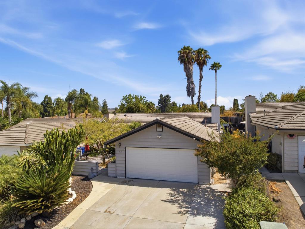 1549 Spring Creek Lane Property Photo 1