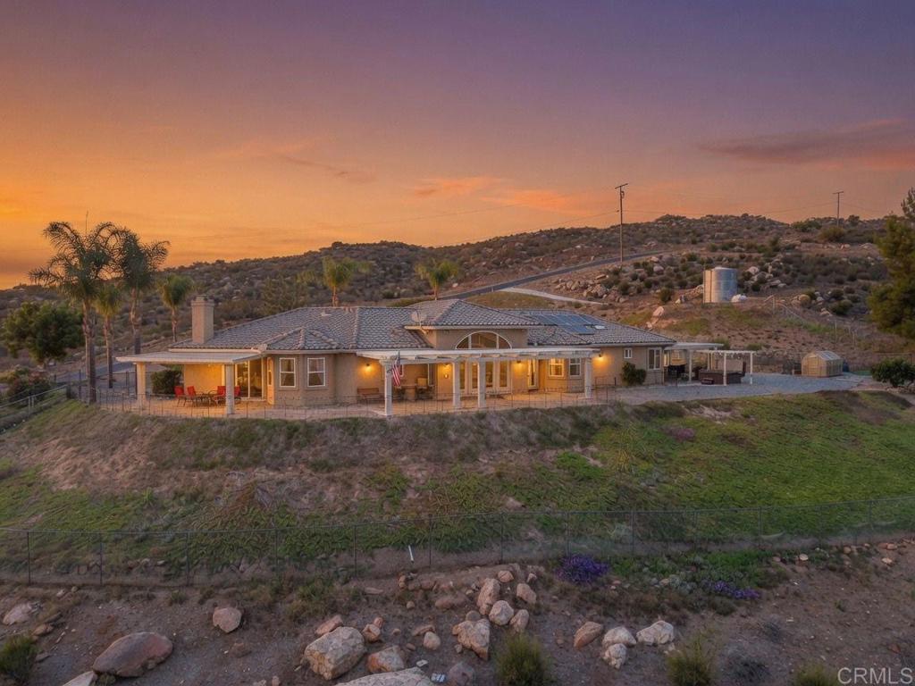 2255 Los Altos De Cerro Property Photo 2
