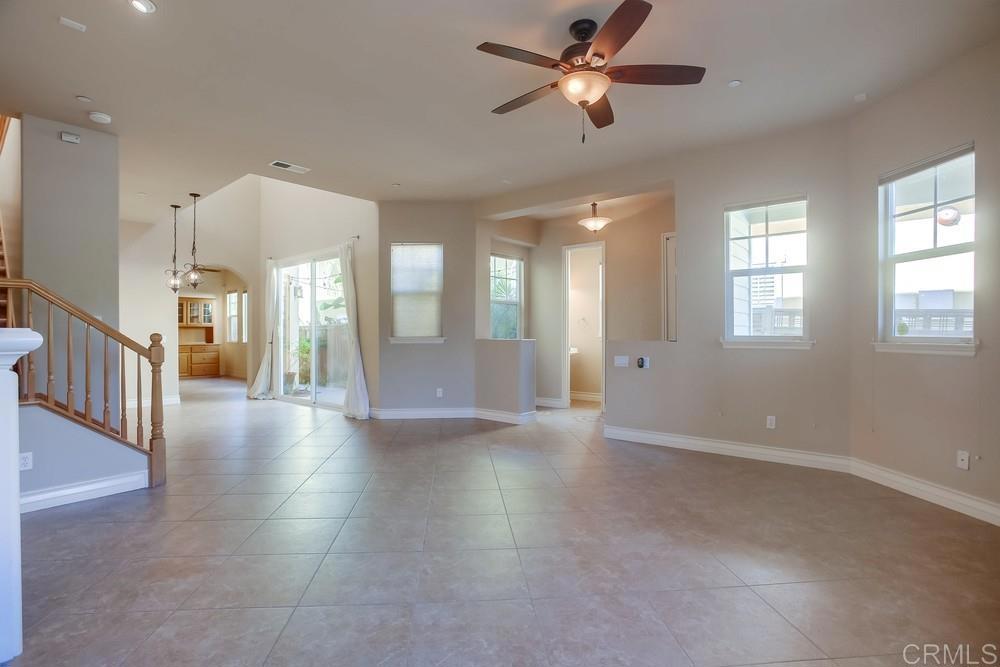421 N Cedros Ave Property Photo 8