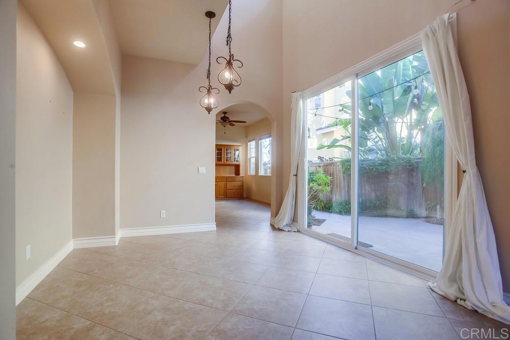 421 N Cedros Ave Property Photo 13