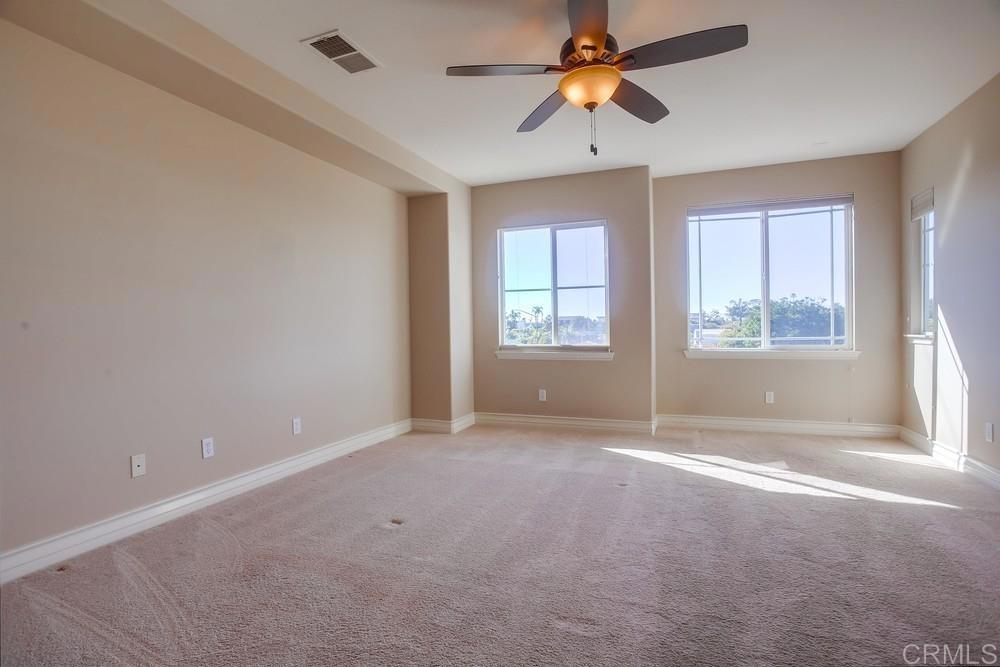 421 N Cedros Ave Property Photo 25