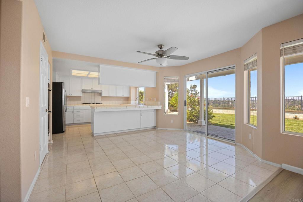 3730 Hillview Way Property Photo 15