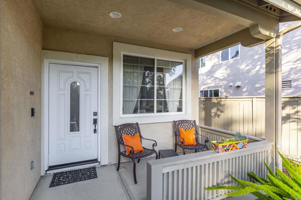 6056 Paseo Pradera Property Photo 3