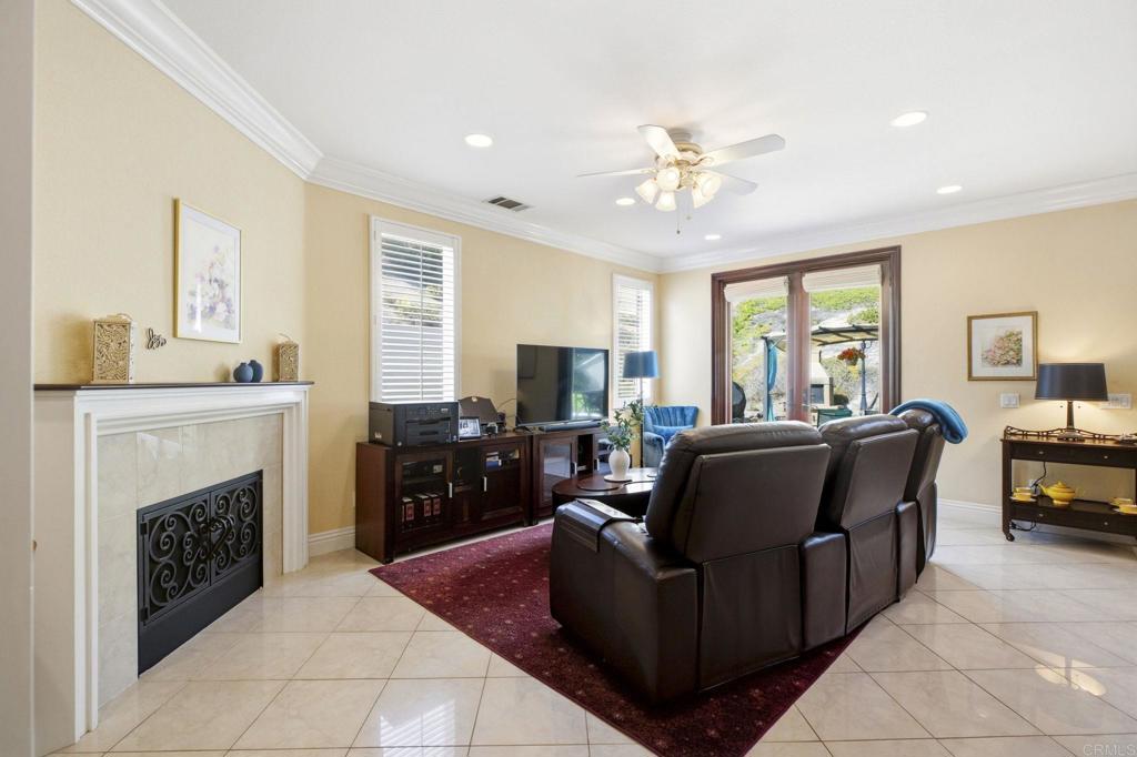 6056 Paseo Pradera Property Photo 14