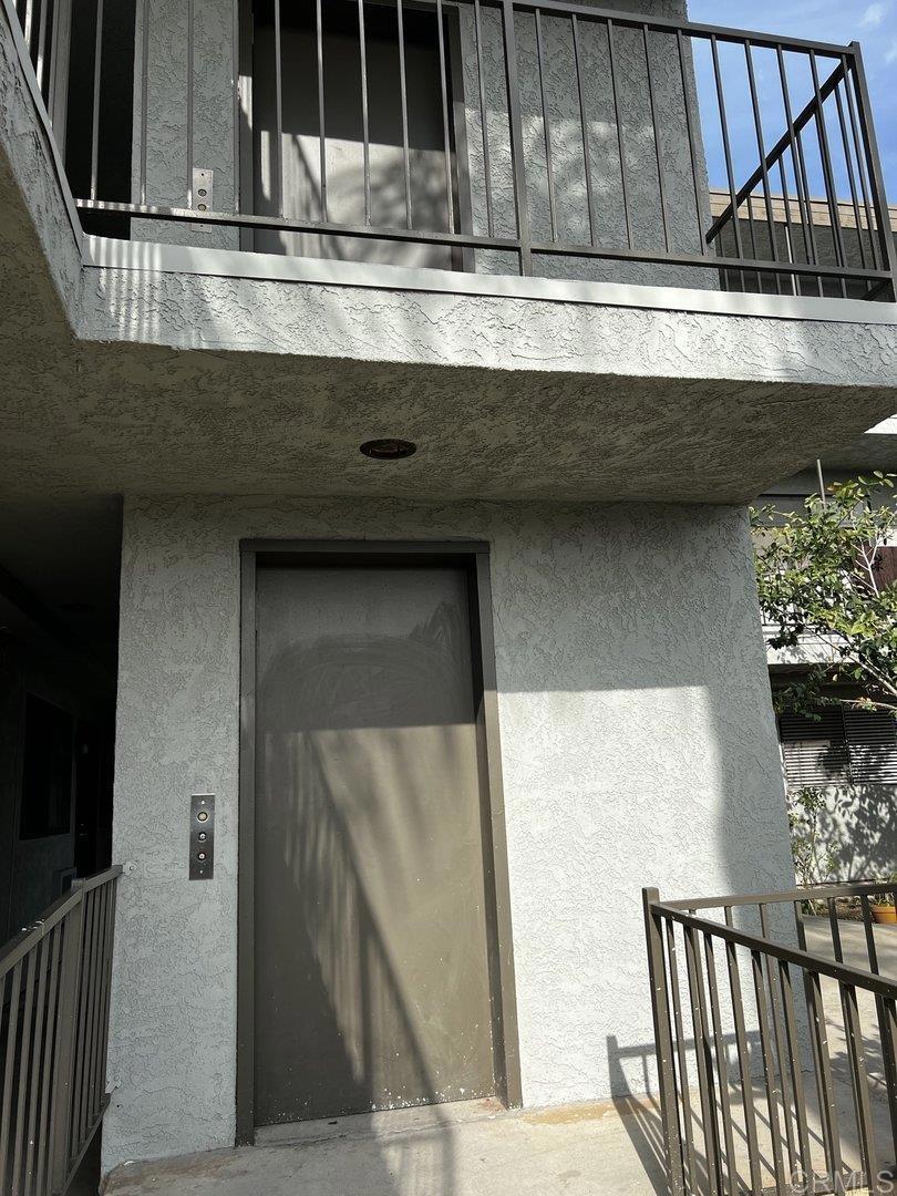 4120 Estrella Ave 14 Property Photo 9