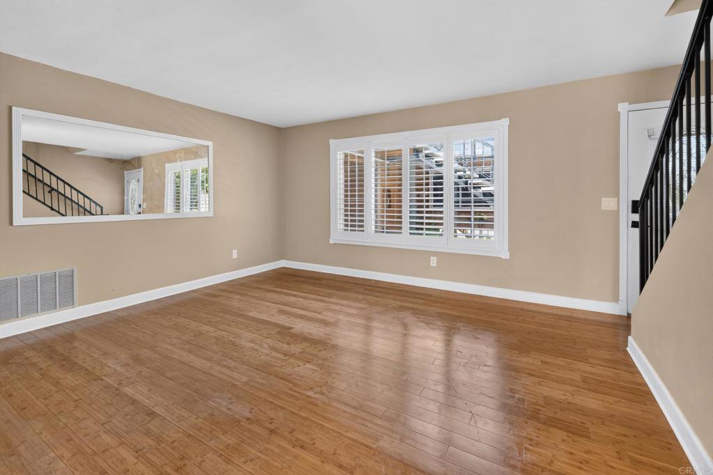 2138 Via Robles Property Photo 3