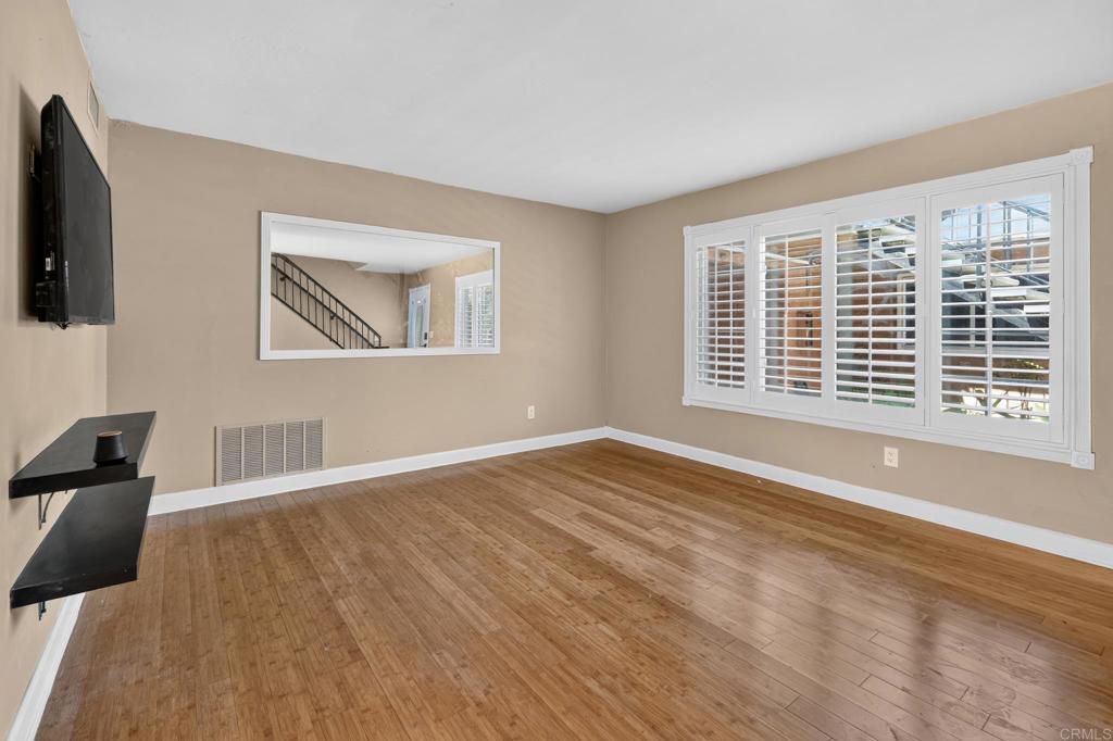 2138 Via Robles Property Photo 5
