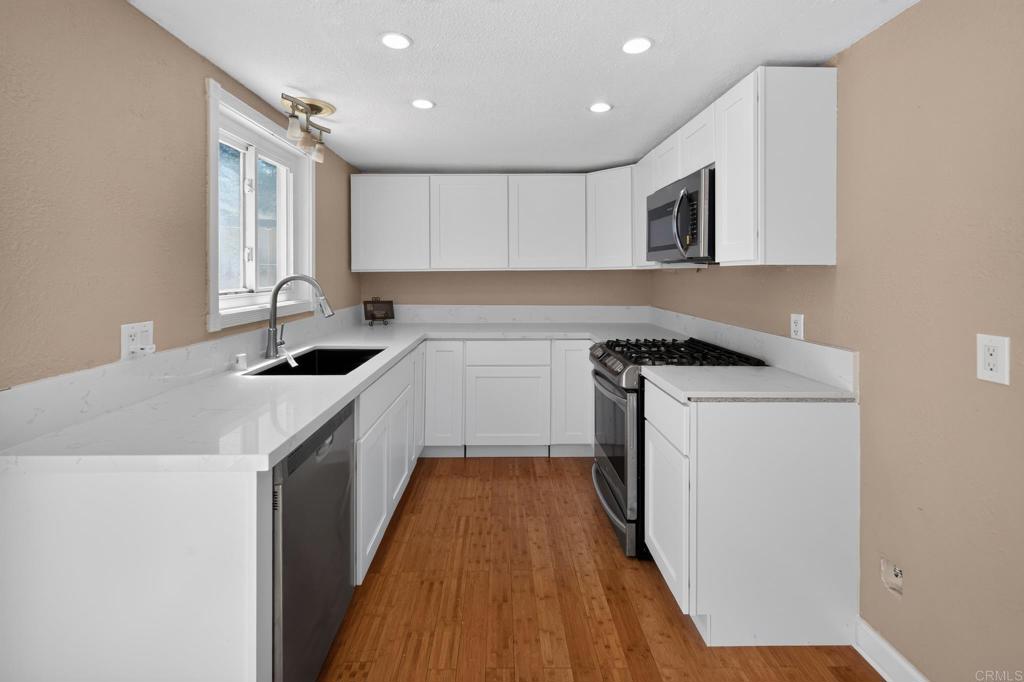 2138 Via Robles Property Photo 9
