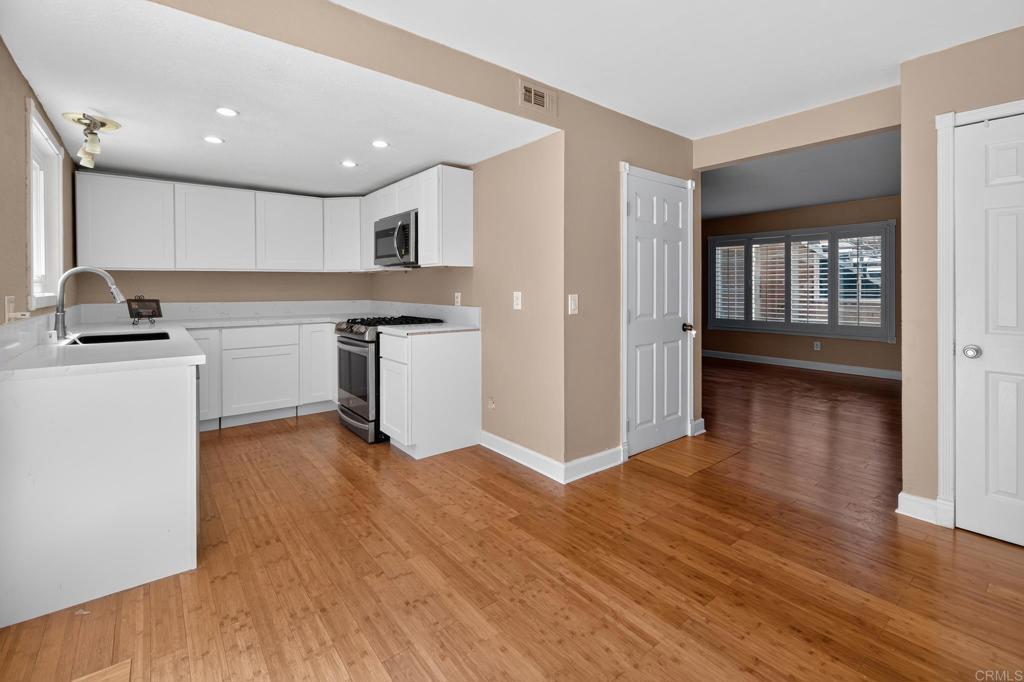 2138 Via Robles Property Photo 10