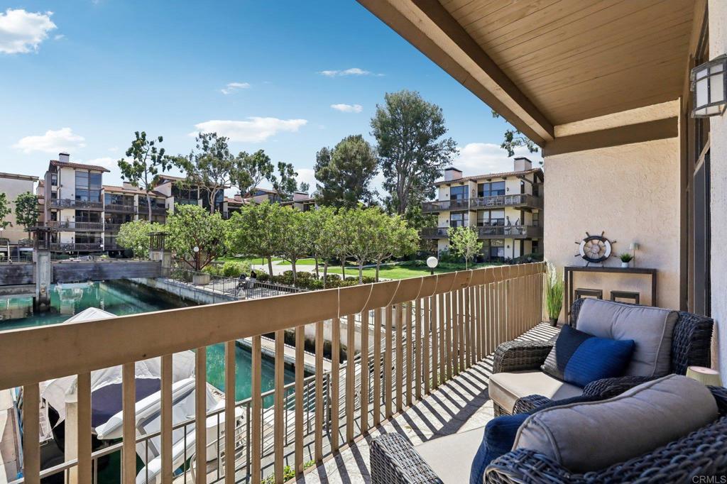 7126 Marina Pacifica Drive Property Photo 28