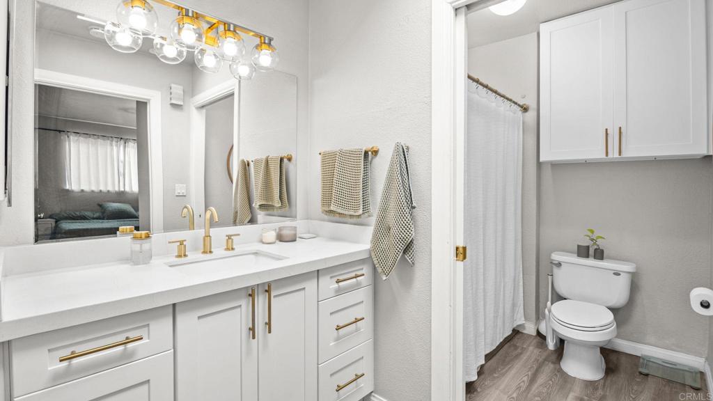 732 E Lexington Avenue 11 Property Photo 19