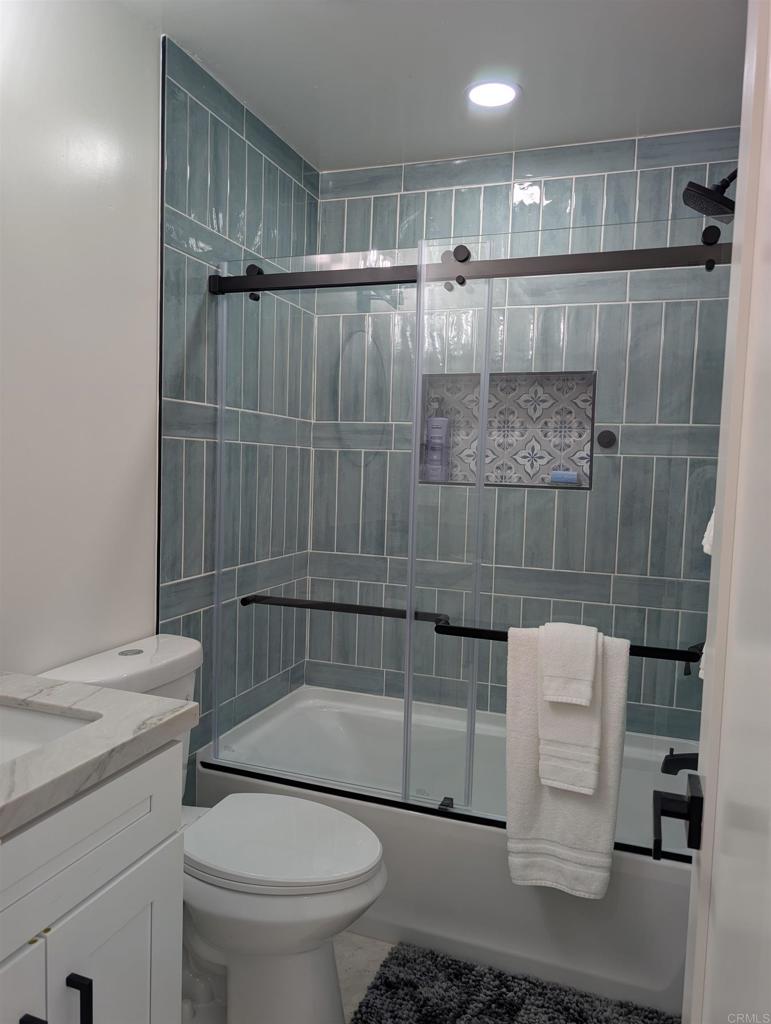 2410 La Costa Ave Property Photo 12