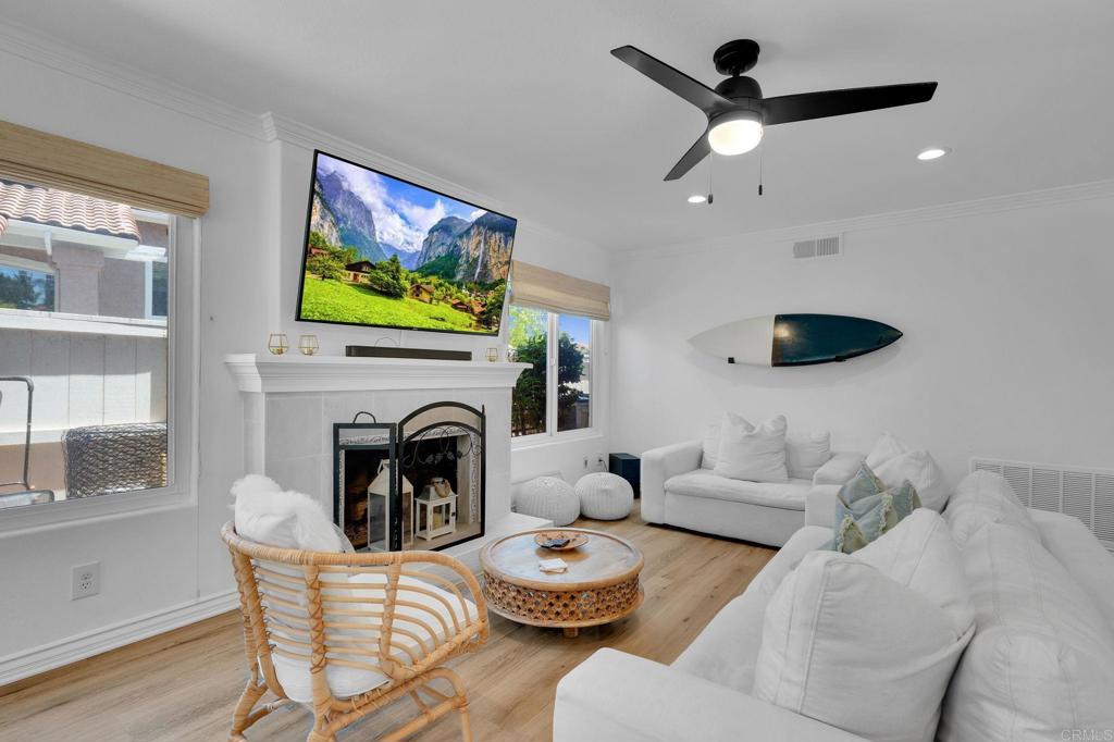 1659 Countryside Drive Property Photo 8