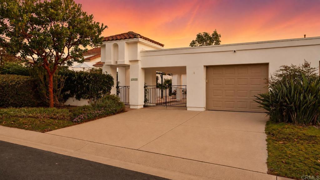 4909 Icaria Way Property Photo 2